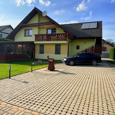 Denisa Apartment